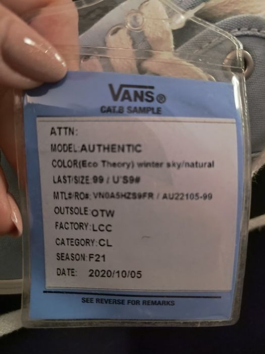 Nowe błękitne trampki Vans