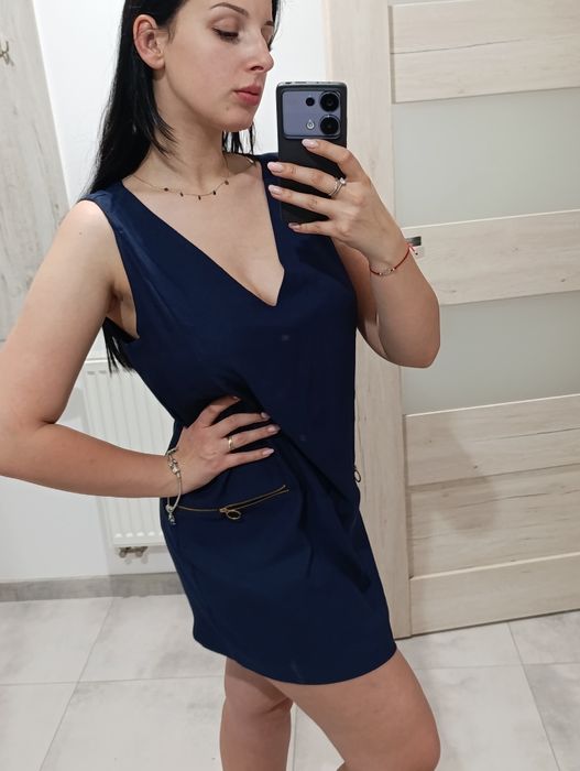 Prosta Granatowa Sukienka rozm L