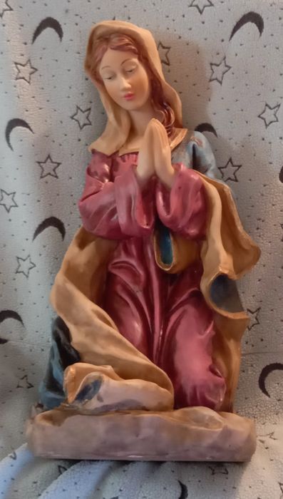 Escultura da Virgem Maria