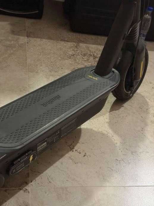Hulajnoga elektryczna Ninebot KickScooter MAX G2.
