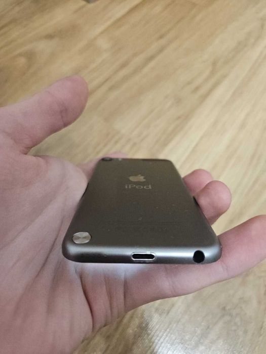 iPod touch 5 generacji 16GB | stan bardzo dobry | sprawny