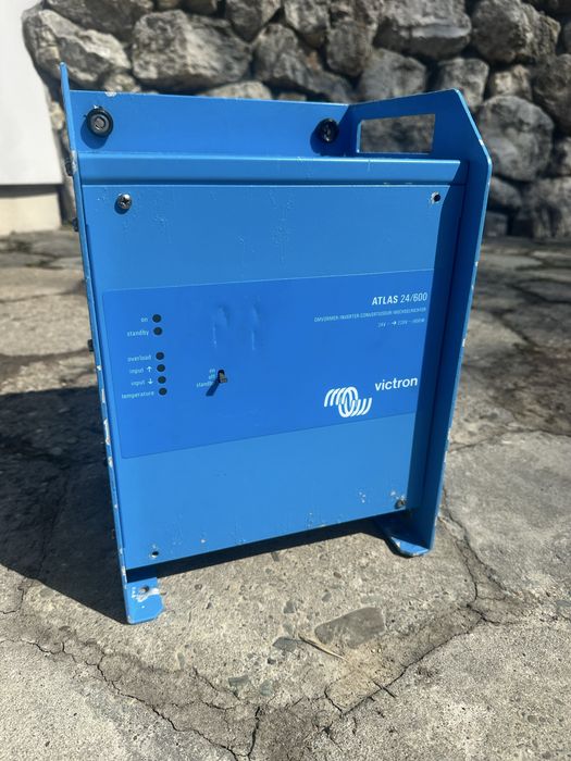 Inwerter VICTRON ATLAS 24/600