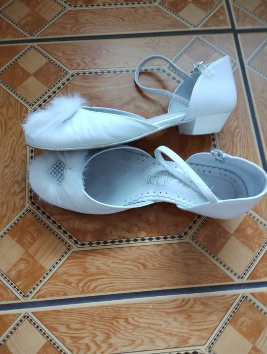 Buty komunijne rozmiar 35