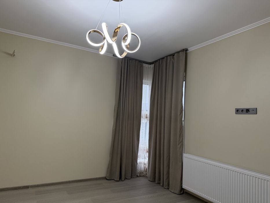 Продається новий дуплекс у Невицькому