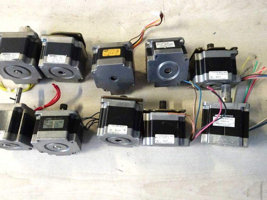 Mix silników krokowych NEMA23 różnych firm i marek (11).