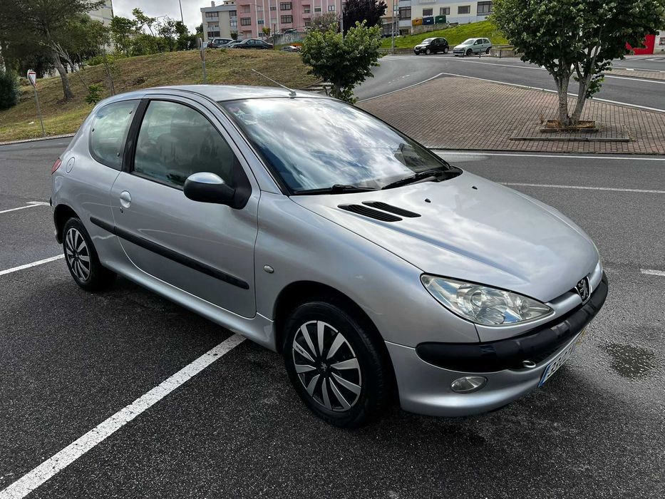 Peugeot 206 1.1 SPORT (180.000 KMS) - Impecável