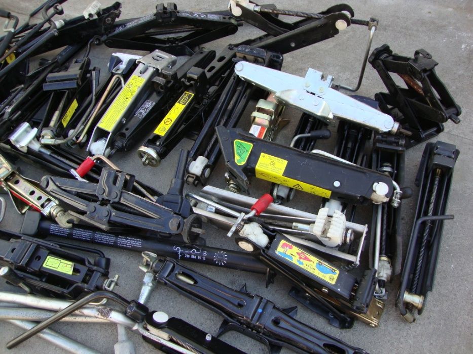 Оригінальні домкрати з Німеччини від 320грн !