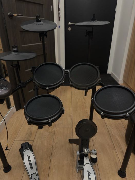 Alesis Nitro Mesh Kit – Stan idealny / 100% sprawny