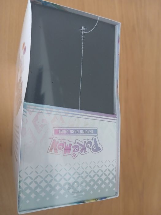 Pokemon prismatic evolution ETB