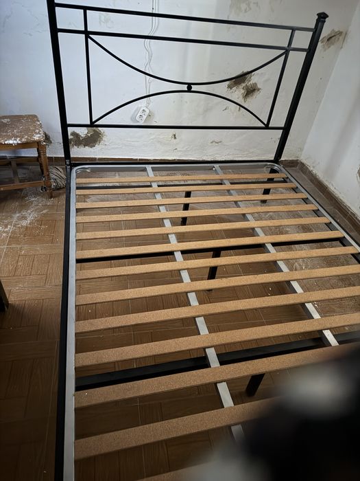 Cama ferro preto