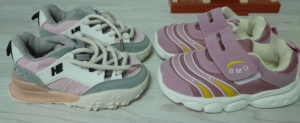 Ціна за 2 пари! Кросівки для дівчинки 23 розмір, 15 см устілка