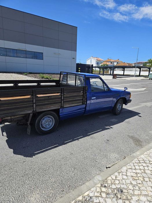 Carrinha caixa aberta nissan datsun 720 sd 2.2