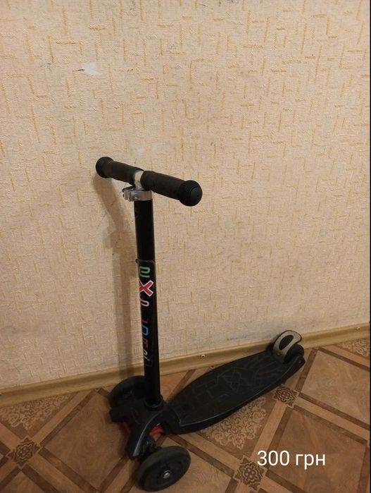 Дитячі велосипеди,самокати.