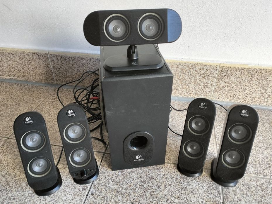 Colunas da Logitech 5.1