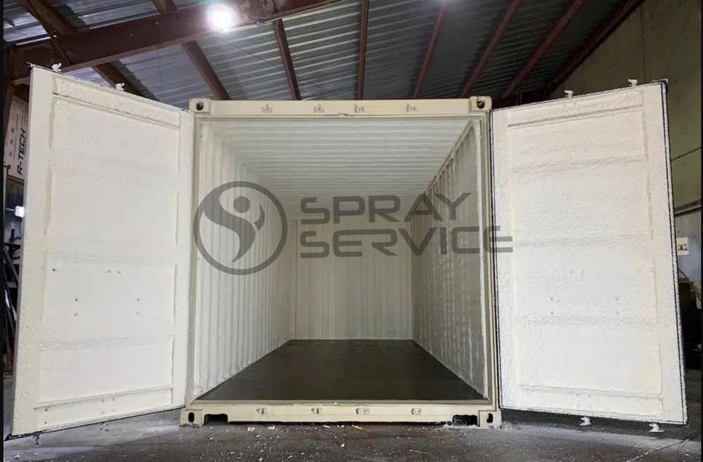 Напилюване утеплення піною холодильників, складів, ангарів. Утепления