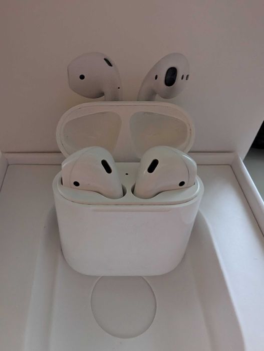 Навушники airpods