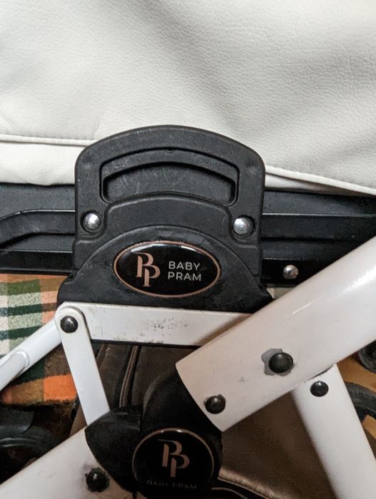 Продаю коляску трансформер 2в 1