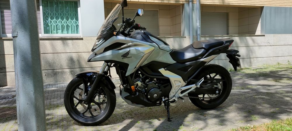 Honda nc750x  mota c/ nova 2k km