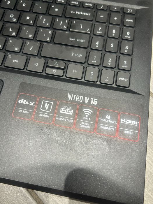 Laptop Acer Nitro V 15