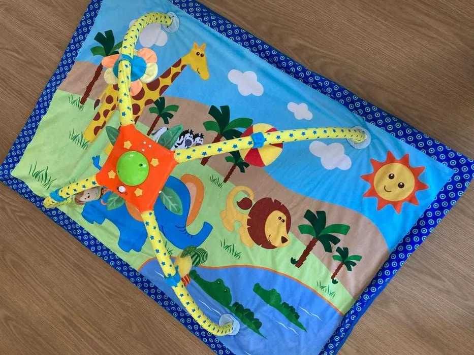 Ginásio de bébé com música