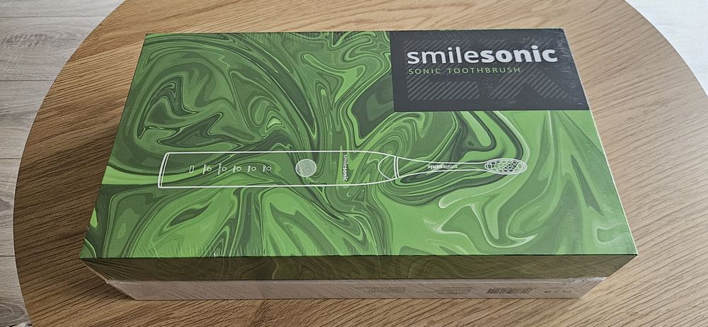 Szczoteczka soniczna Smilesonic EX Green z 4 końcówkami wymiennymi