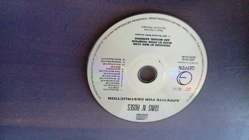 Guns N´Roses (como novo)(edição limitada)