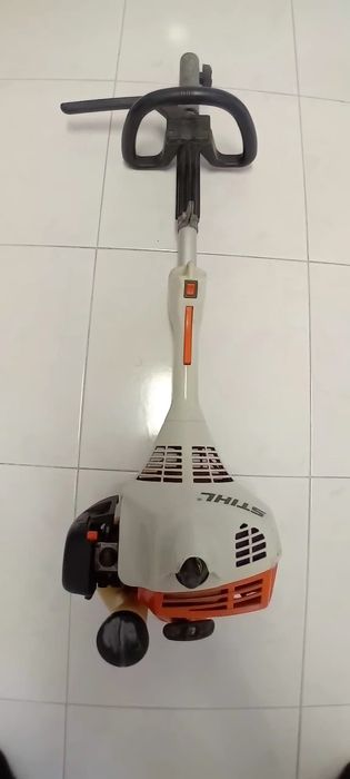 Stilh KM 55 R (Avariada) - em conjunto com a haste motoserra-200 €