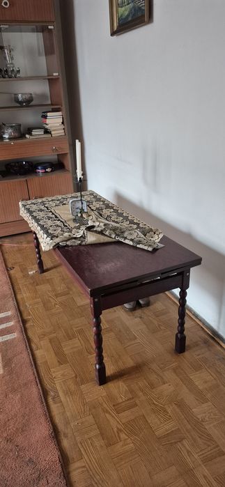 Zestaw mebli, szafa, komoda, ława