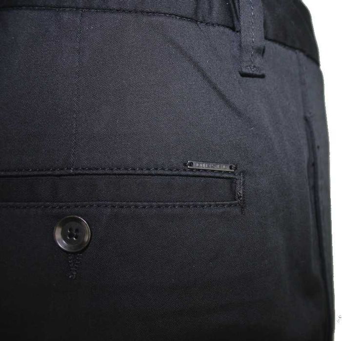 Męskie spodnie Diesel -Smart czarne nowe oryg. rozmiar W31/L30 W31/L32