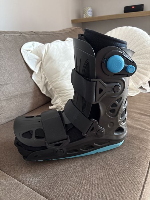 Orteza typu walker (but ortopedyczny) Timago Pro-Walker Low, rozmiar L