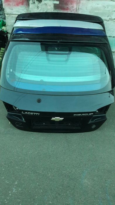 Задняя кришка ляда Шевролет Лачетти хатчбек 1000 грн