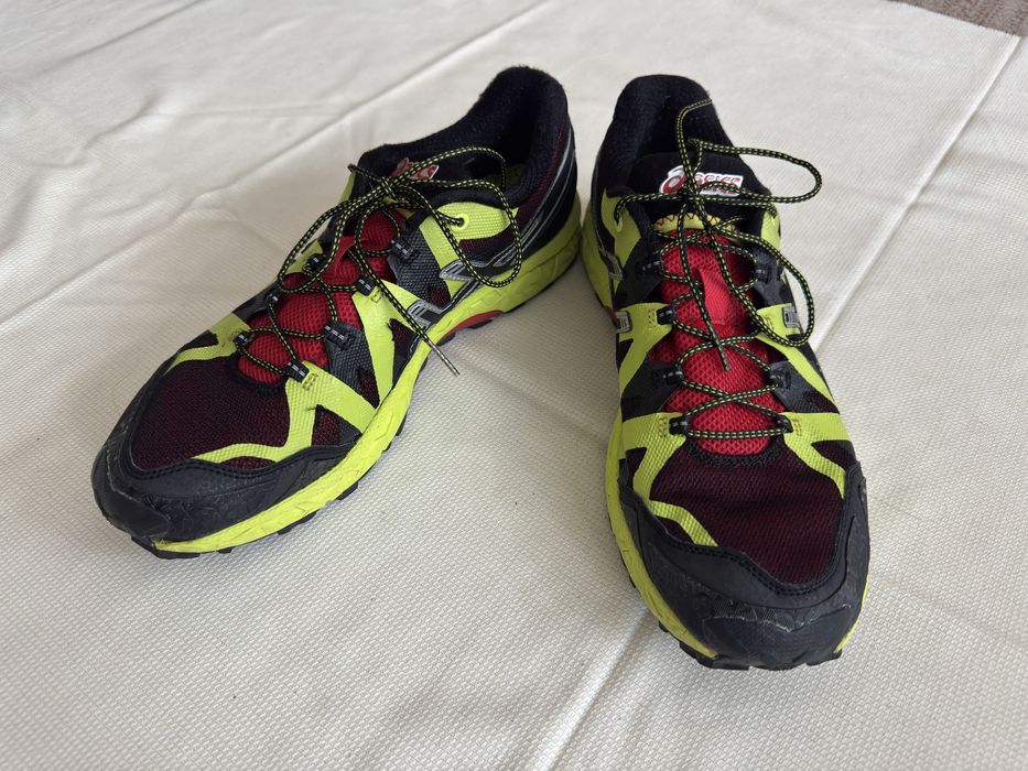 Asics  Gel Fuji Elite buty sportowe rozmiar 44,5