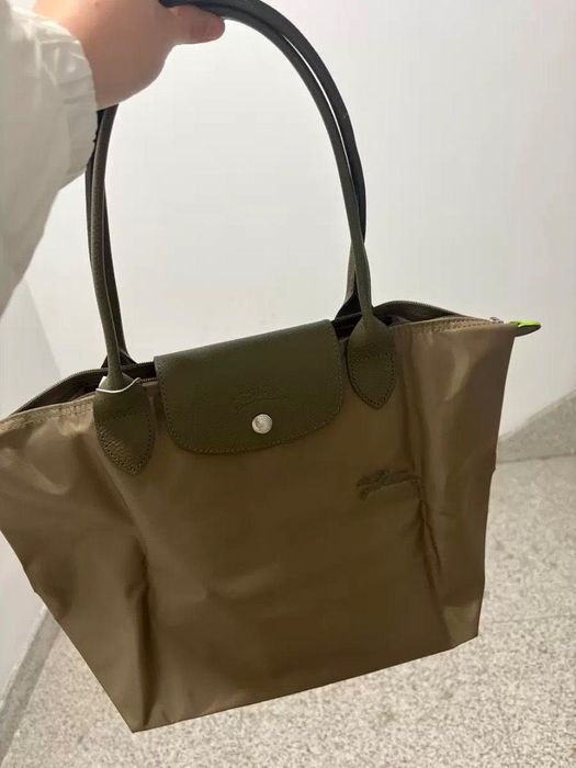 100% authentic Longchamp Le Pliage Tote Bag
