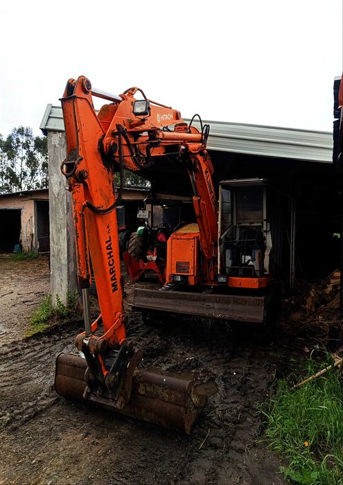 Giratória Hitachi EX50UR