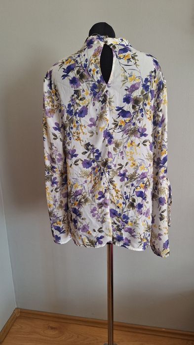 Elegancka bluzka koszula w kwiaty r. 44