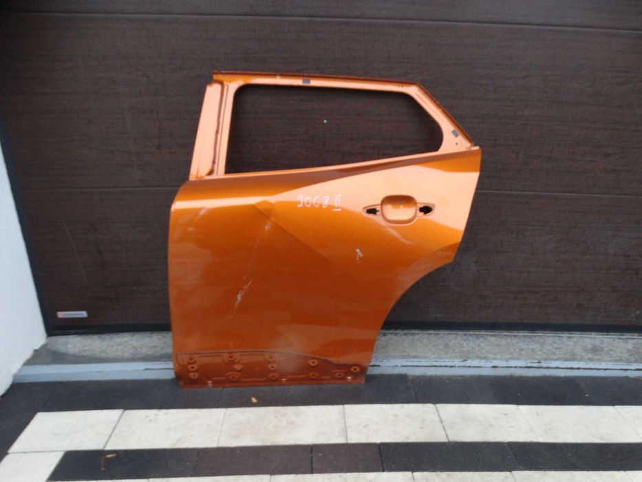 drzwi lewe tył peugeot 2008 2 II