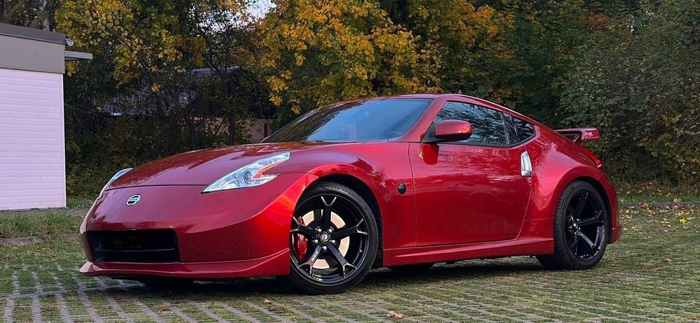 Nissan 370 Z Nissan 370Z Nismo V1 Wydech Gwint Carbon !!!