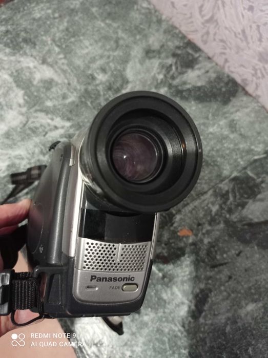 Видеокамера Panasonic.