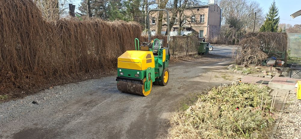 Koparko ładowarka mini koparka walec wywrotka