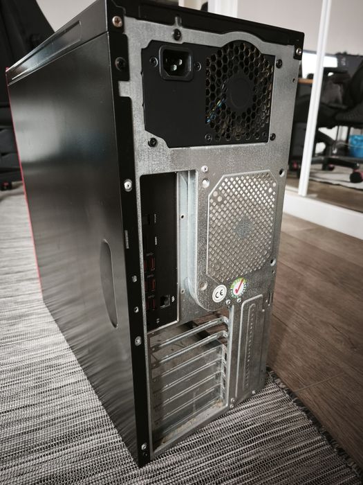 Torre pc i7-7700k  e 32gb ddr4 2400