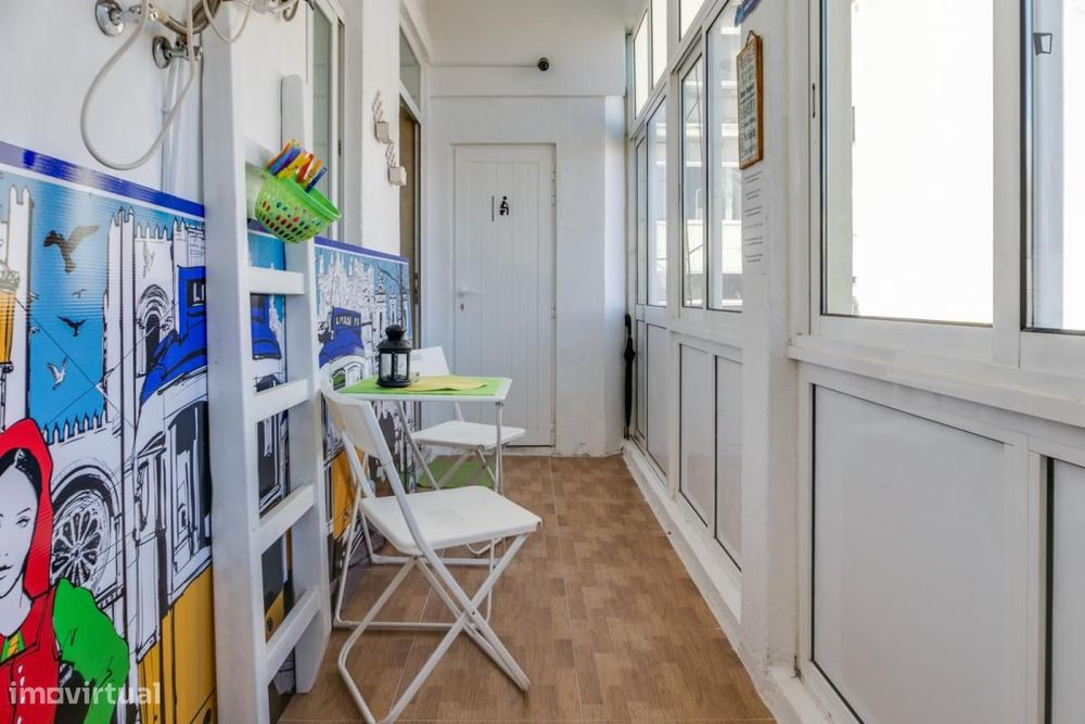 Quarto - localizado em Arroios Lisbon
