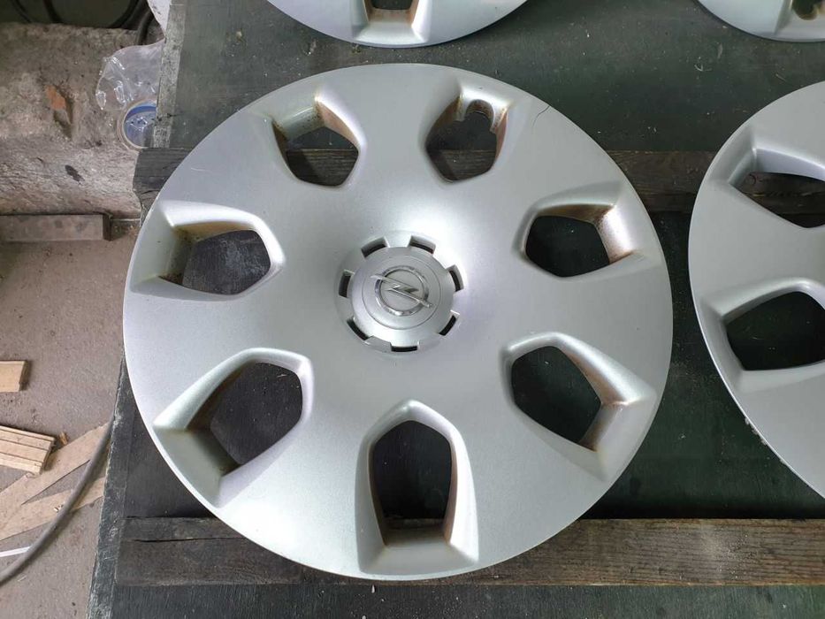 Kołpaki oryginalne Opel R16