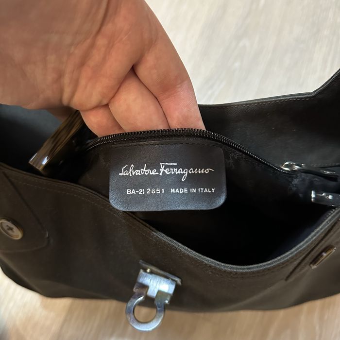 Сумка Salvatore Ferragamo Canvas Gancini Shoulder Bag Brown