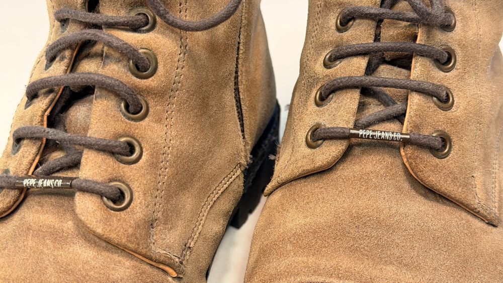 Botas Homem Pepe Jeans nº 43 em pele de Camurça em excelente estado