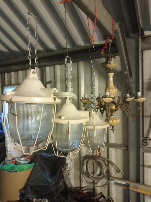 *Wyprzedaż*Stara lampa przemysłowa.