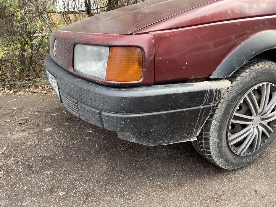 Бампер на Пассат Б3/Б4