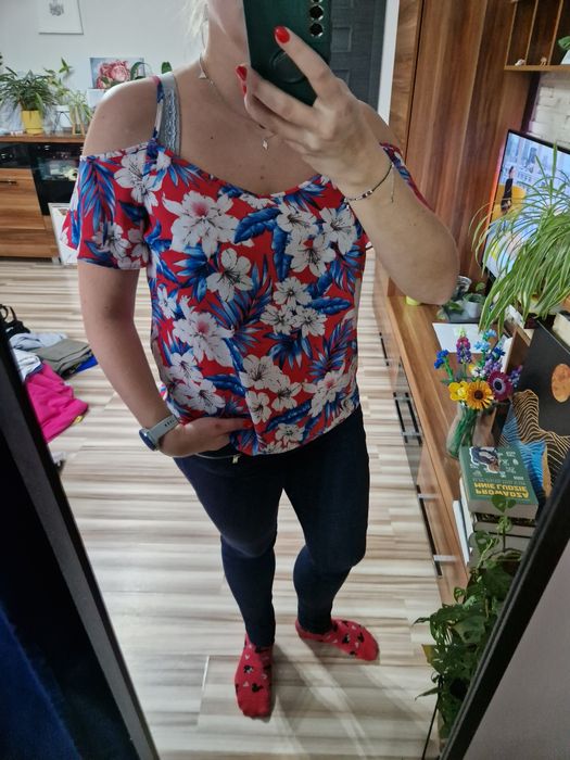 Bluzka hawajska w kwiaty