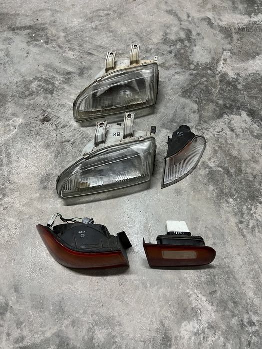 Faróis e farolins originais Honda Civic vti EG9