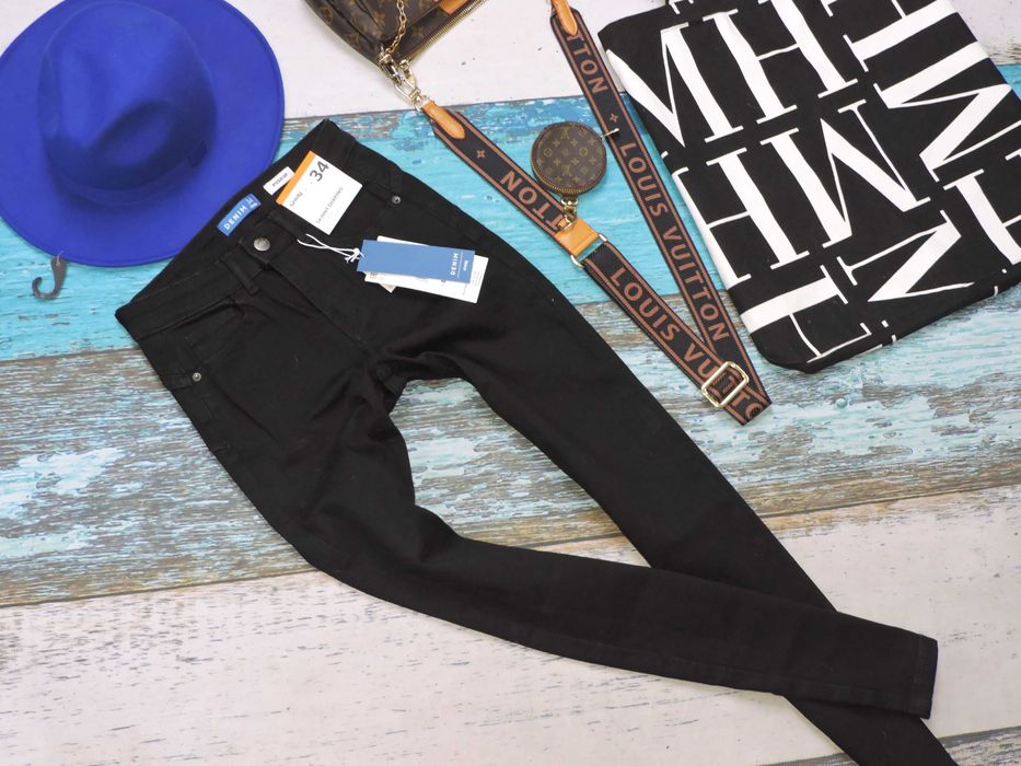 Sinsay Nowe rurki jeans push up 34