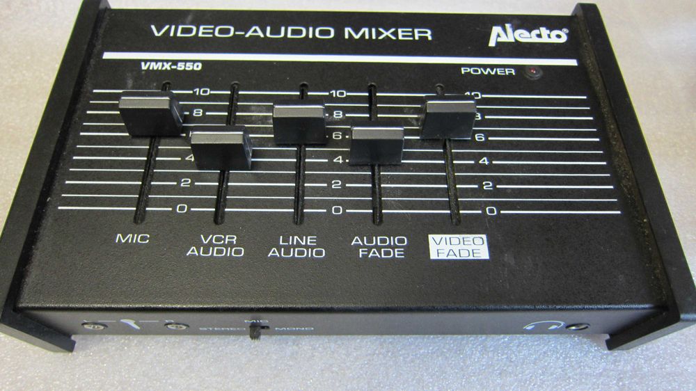 Video-Audio Mixer Alecto VMX-550